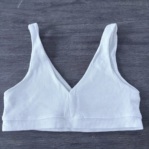 🦋 Closet Clear Out 🦋 Accepting all offers - FCFS! - Picture 1 of 5